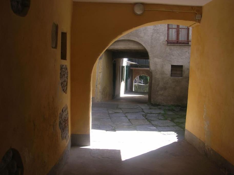 B&B Vegan La Mucca Felice - Grazioso Appartamento Nel Verde Rancio Valcuvia Экстерьер фото